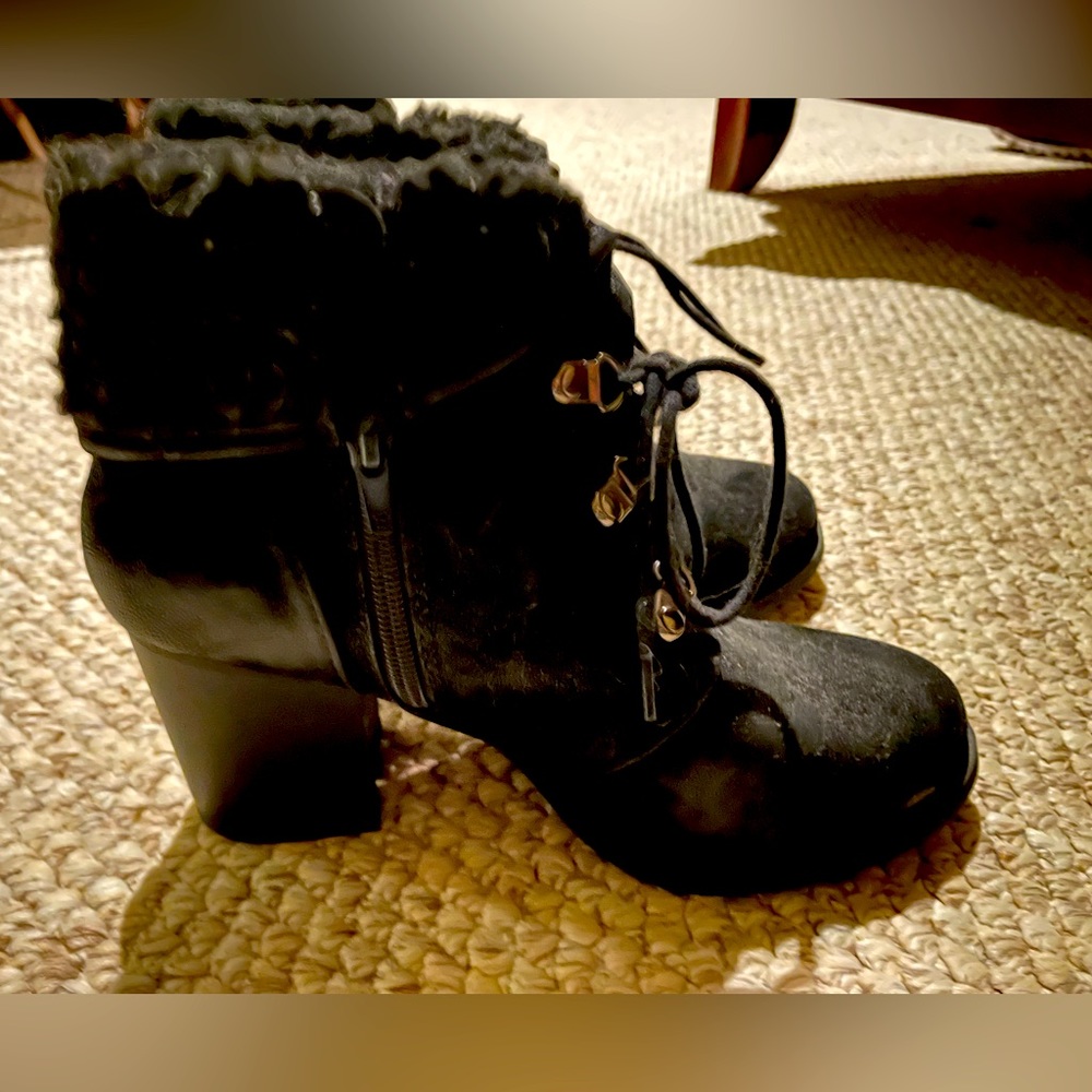 Black zip up booties size 9